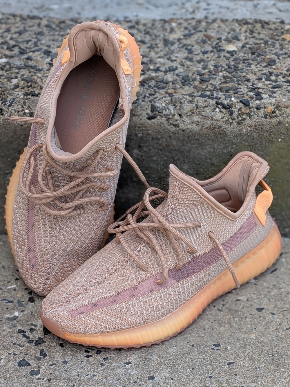 2019 Yeezy Boost 350 V2 Clay M Size 10